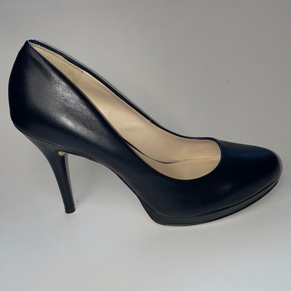 Nine West Kristal pumps, Size 8